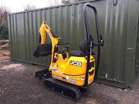 mini digger hire nottinghamshire|hire small digger for garden.